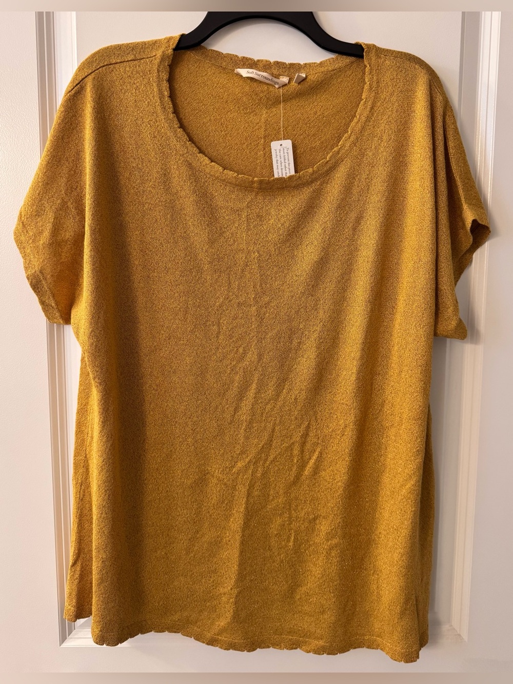 #z197 - Soft Surroundings Breezy Lightweight Sweater Knit Top Metallic Accents